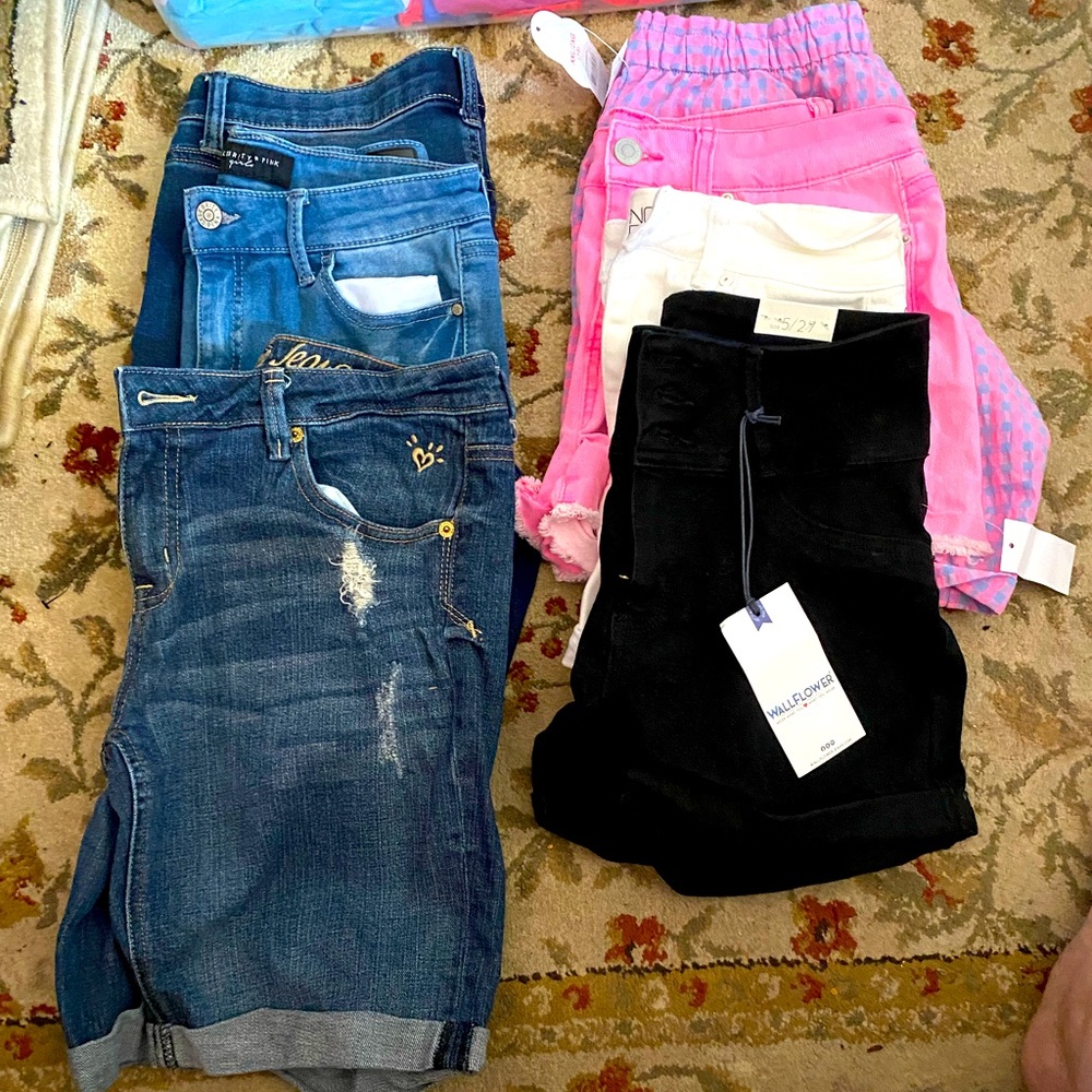 Girls shorts lot, sizes 12,14, and 18.
